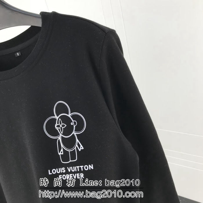 Lv路易威登 18ss秋冬新款衛衣 Vivian薇薇安logo印花系列 定制純棉加絨面料 高版本男女同款 ydi2053